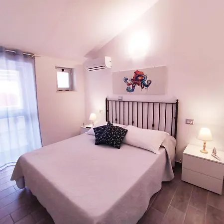 B&B Fronte Mare 카포 리주토