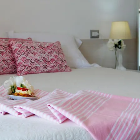 Frühstückspension Fronte Mare 3*