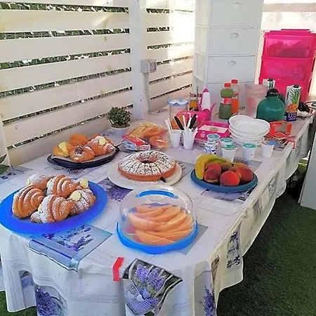 Fronte Mare Couette-café 3*