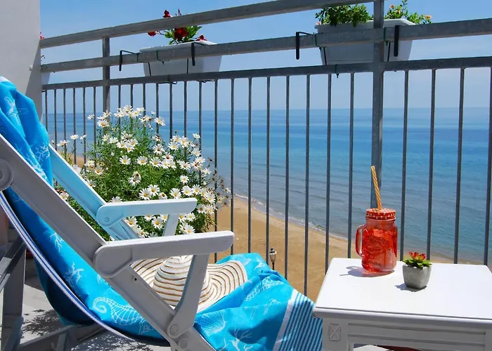 לינה וארוחת בוקר Fronte Mare קאפו ריצוטו